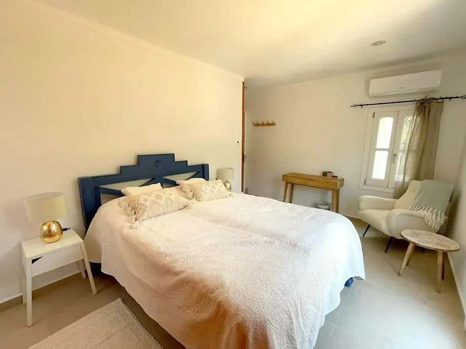 Strandnahe Finca Mit Pool, Wifi, Klima, Heizung, Tischtennis, Trampolin In Alcudia