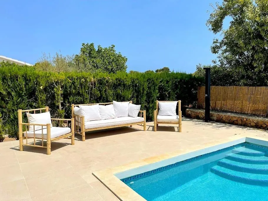 Apartment Strandnahe Finca Mit Pool, Wifi, Klima, Heizung, Tischtennis, Trampolin In Alcudia