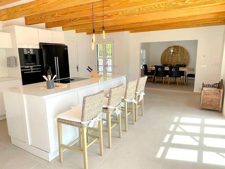 Strandnahe Finca Mit Pool, Wifi, Klima, Heizung, Tischtennis, Trampolin In Alcudia Alcudia (Mallorca)