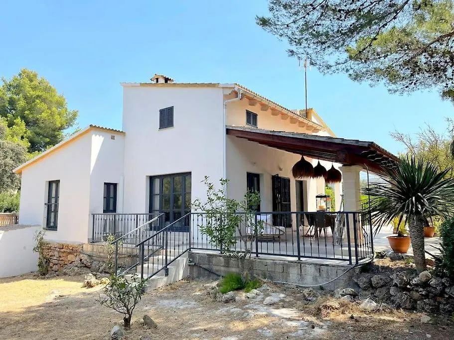 Apartment Strandnahe Finca Mit Pool, Wifi, Klima, Heizung, Tischtennis, Trampolin In Alcudia