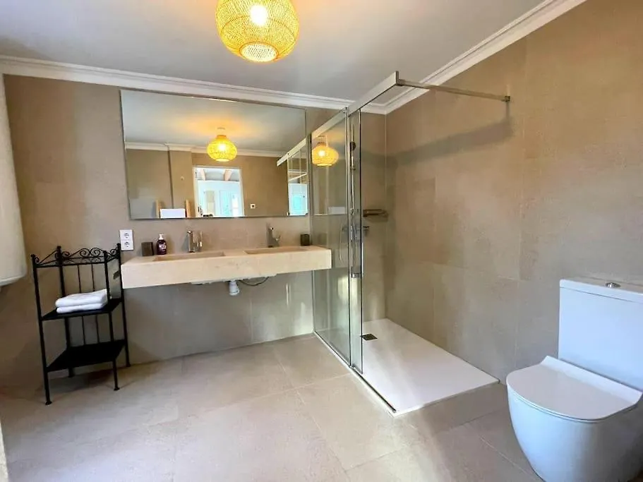 Strandnahe Finca Mit Pool, Wifi, Klima, Heizung, Tischtennis, Trampolin In Alcudia Spain